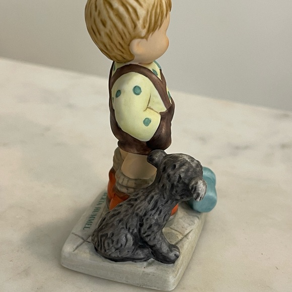 Goebel Berta Hummel Figurine BH 54  I'm sorry - Picture 4 of 5